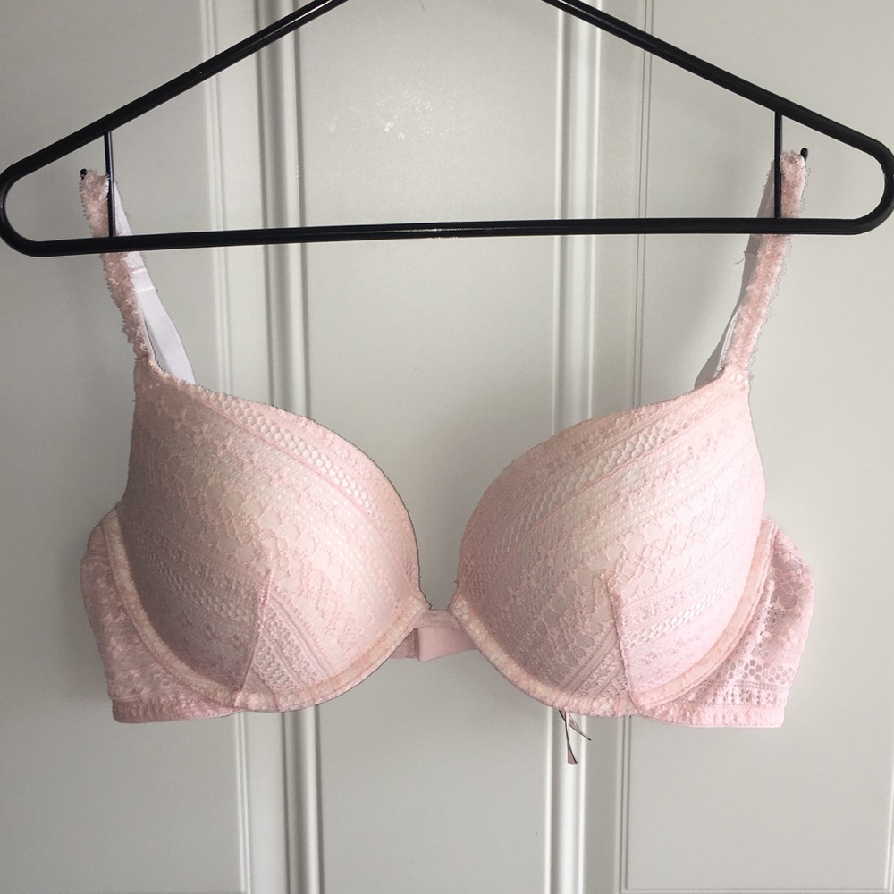 VS pink lace push-up bra